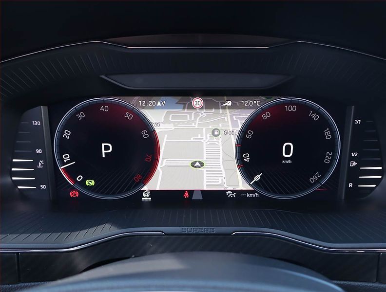 Škoda Superb (2023) Sportline 1.5 TSI - fotka 11 z 28