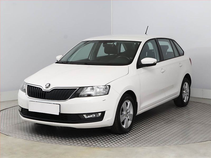 Škoda Rapid (2018) Spaceback 1.0 TSI, Serv.kniha - fotka 2 z 14