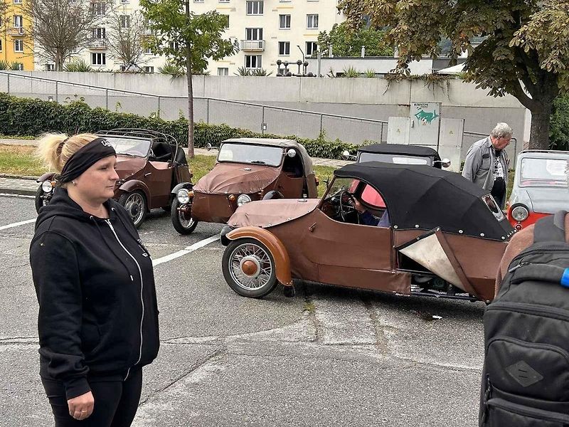Vítr ve vlasech, Velorex v srdci. V Blansku měli sraz fandové plátěných vozítek.