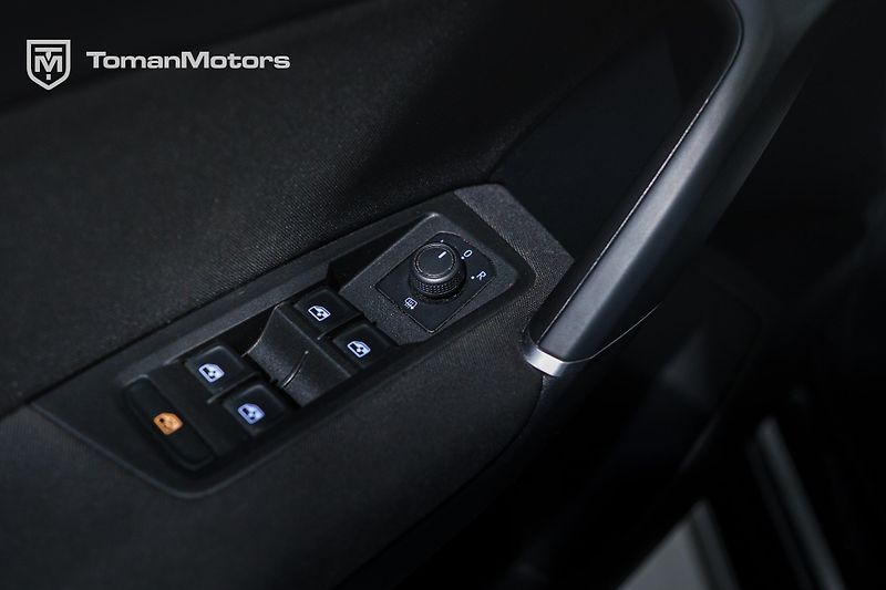 Volkswagen Touran (2022) 1.5 TSI Comfort line - fotka 15 z 22