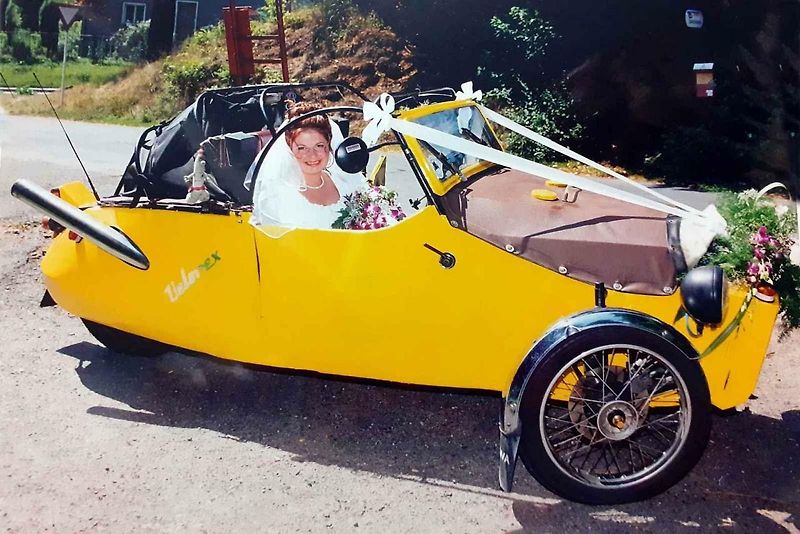 Svatba se konala 13.6.2020 a na auto nám posadili synovce Matyáše.