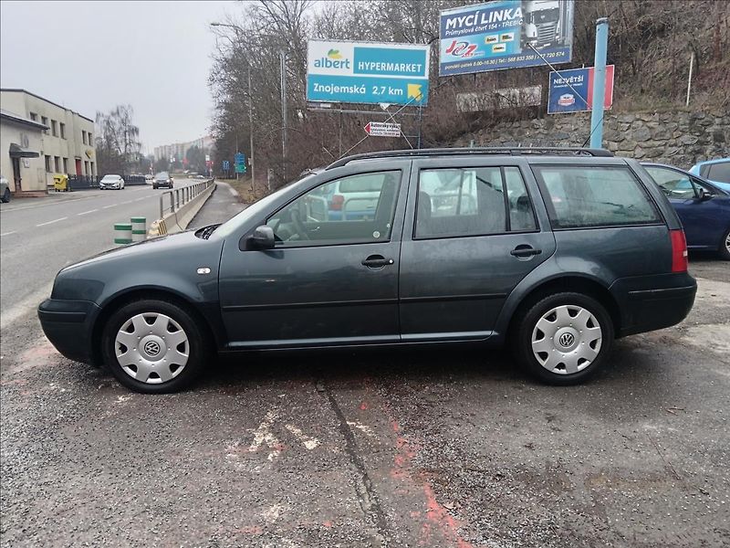 Volkswagen Golf Variant 1,9 TDi automat  Ocean - fotka 6 z 14