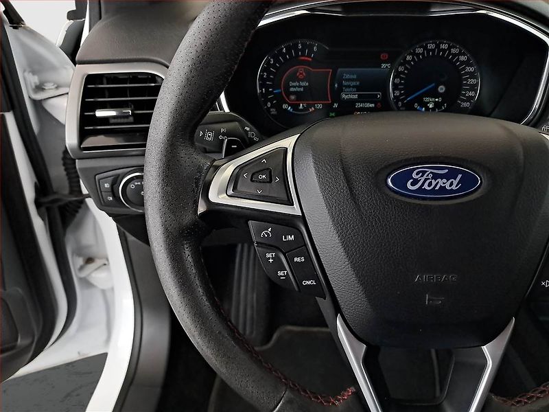 Ford Mondeo (2018) ST-Line 2.0 TDCI, 4X4 - fotka 19 z 25