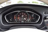 Volvo V40 (2016) 2.0i T2 90kw INSCRIPTION MANUÁ - náhled 32