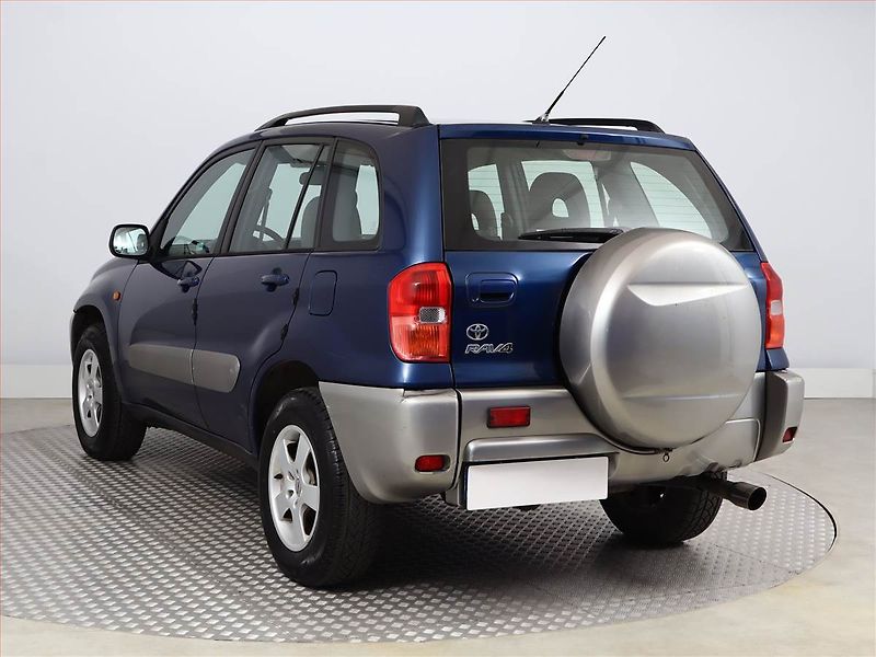 Toyota RAV4 (2003) 2.0 VVT-i , 4X4, v provozu - fotka 4 z 12