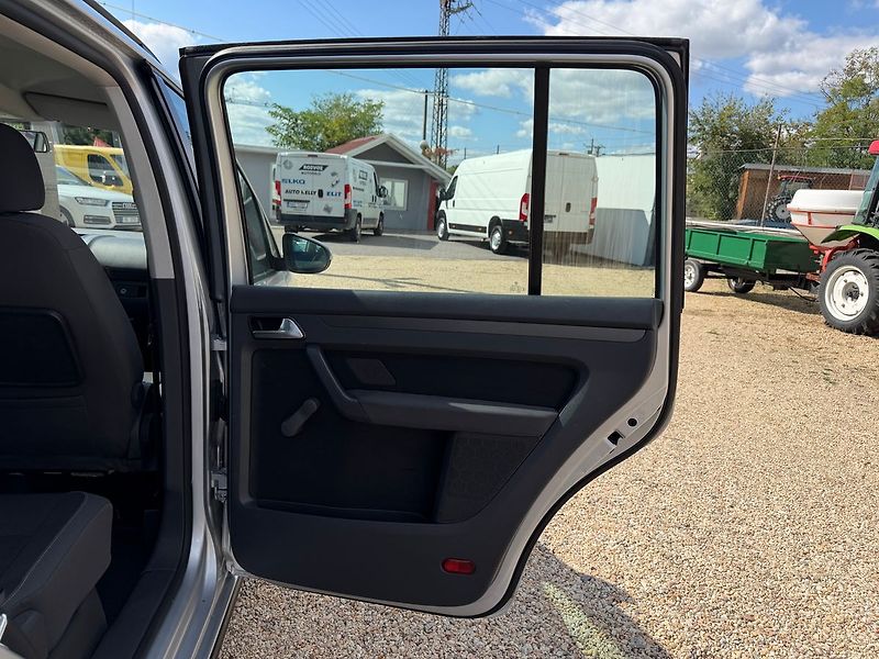 Volkswagen Touran 1.9TDi 77kW*TAŽNÉ* KLIMA - fotka 18 z 24