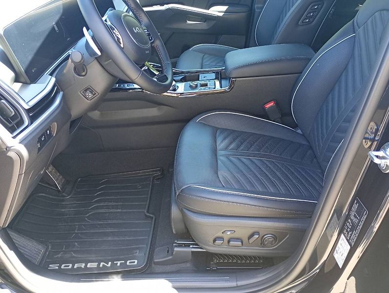 Kia Sorento (2024) 2.2 CRDi SCR 4x4 8DCT TOP - fotka 6 z 26