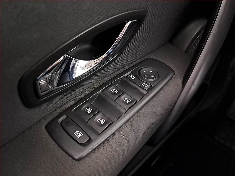 Renault Mégane (2013) 1.6 dCi, Tempomat - fotka 18 z 19