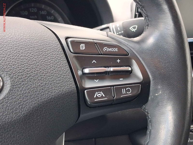Hyundai i30 (2021) 1.5 T-GDi, 2.maj,ČR, LED - fotka 12 z 16