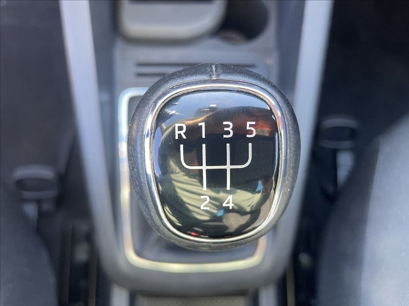 Škoda Fabia 1,2 TSi 66kw Style Klima ESP V - fotka 21 z 34