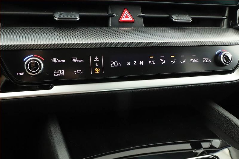 Kia Sportage (2023) 1.6 T-GDI - fotka 18 z 20