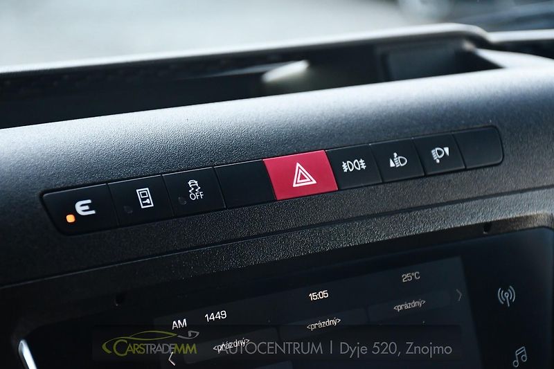 Iveco Daily 2,3HPi AUTOMAT KAMERA 5tKM!! - fotka 24 z 44