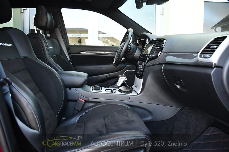 Jeep Grand Cherokee 6.2 V8 TRACKHAWK ČR 1M - fotka 13 z 49