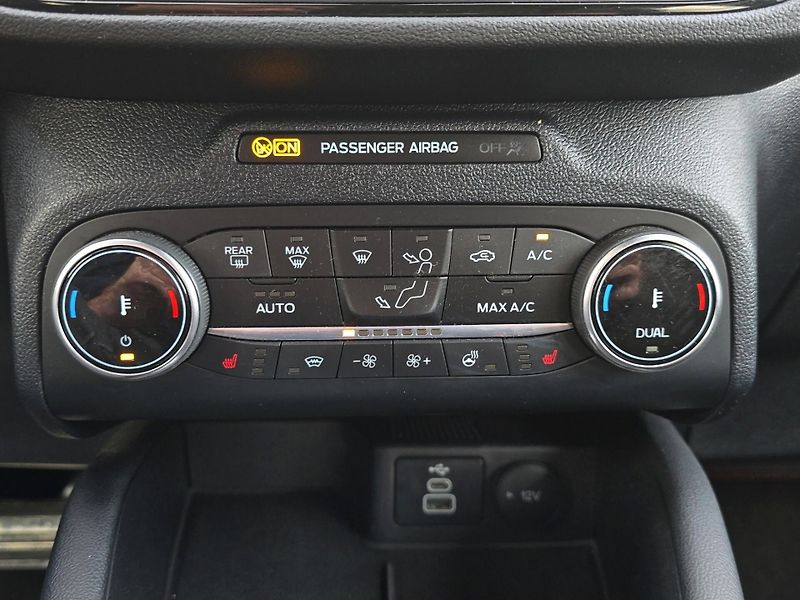 Ford Kuga (2023) ST Line X 2.5 PHEV 165kW, Serv - fotka 23 z 30