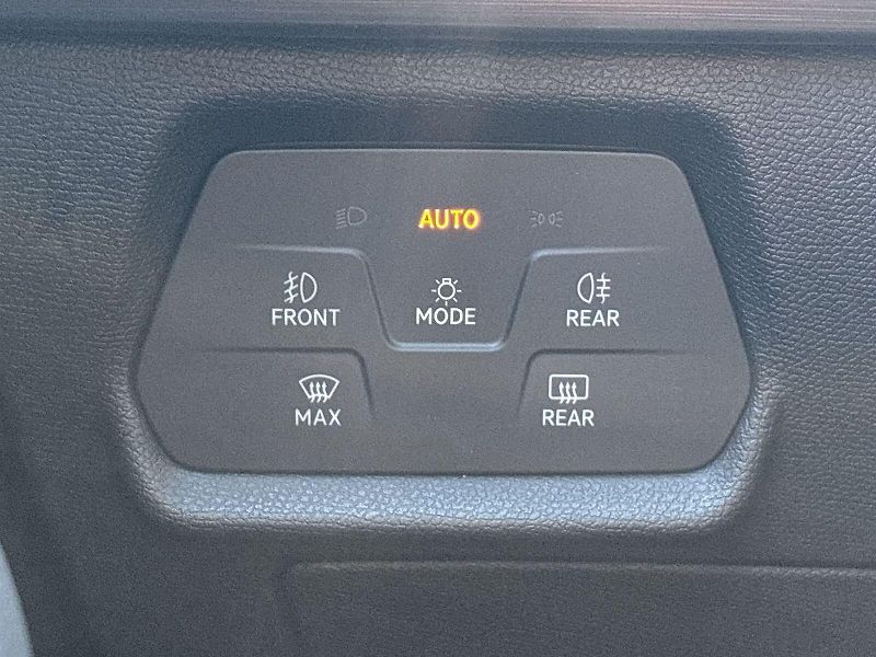 Cupra Formentor (2023) 1.5 TSI DSG - fotka 17 z 31