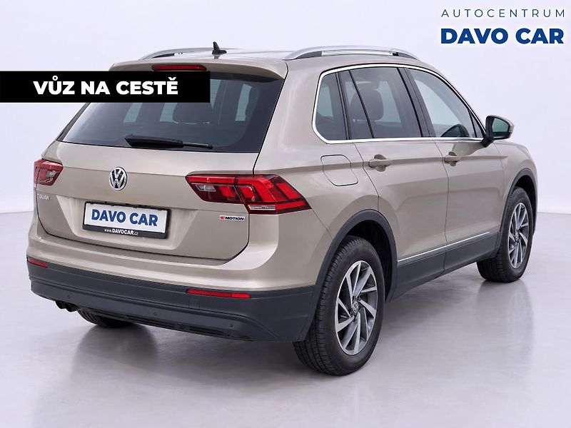 Volkswagen Tiguan 1,4 TSI 110 kW 4Motion Plný se - fotka 2 z 10