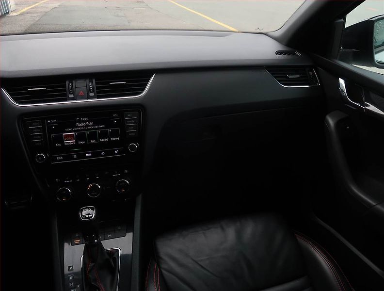 Škoda Octavia (2016) RS 2.0 TDI 4x4 DSG, Automat - fotka 8 z 24