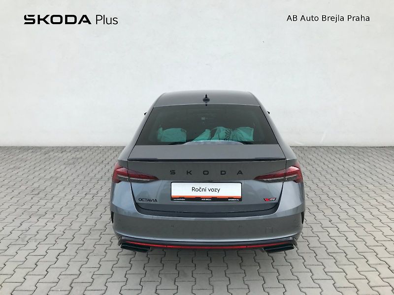 Škoda Octavia (2025) RS TS195/2.0A7F - fotka 7 z 25