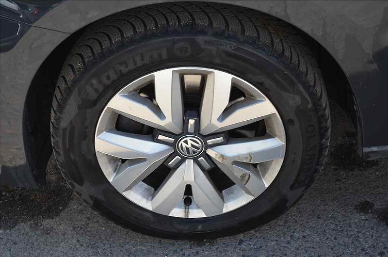 Volkswagen Touran (2016) 1,6 TDI - fotka 7 z 22
