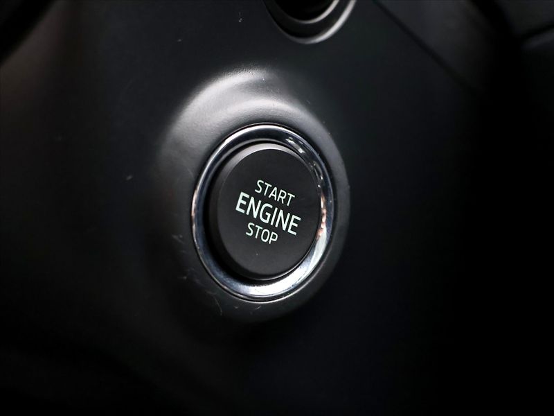 Škoda Octavia 2.0 TDI RS Challenge Matrix - fotka 29 z 39