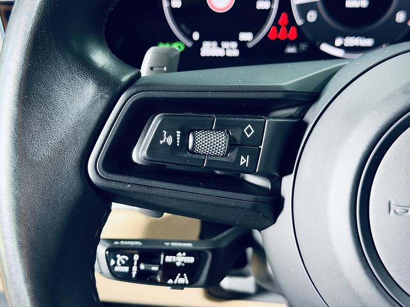 Porsche Cayenne (2023) S*V8*SPORTDESIGN*REZERVACE* - fotka 18 z 43