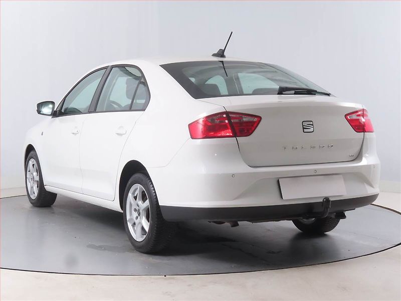 Seat Toledo (2014) 1.4 TSI, Automat, Tempomat - fotka 4 z 14