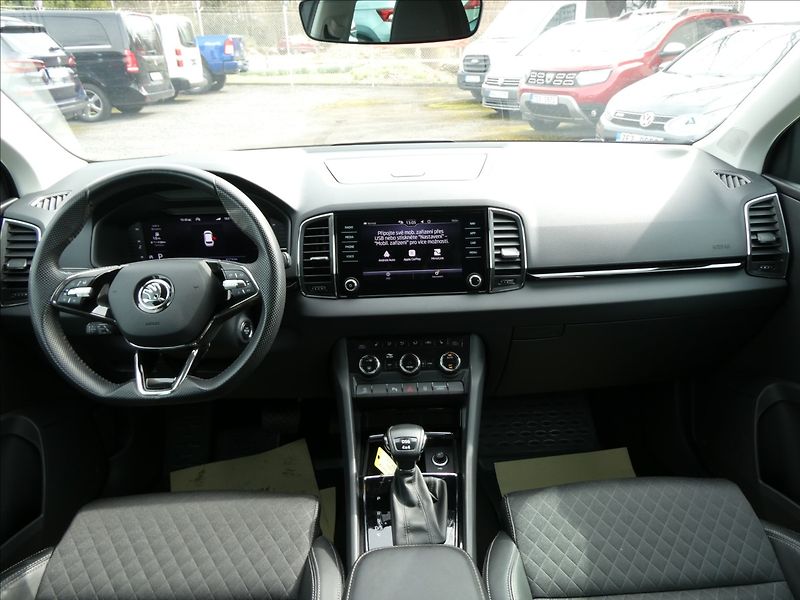 Škoda Karoq 2,0 TDi 110kW,DSG,4x4,1majitel - fotka 30 z 45