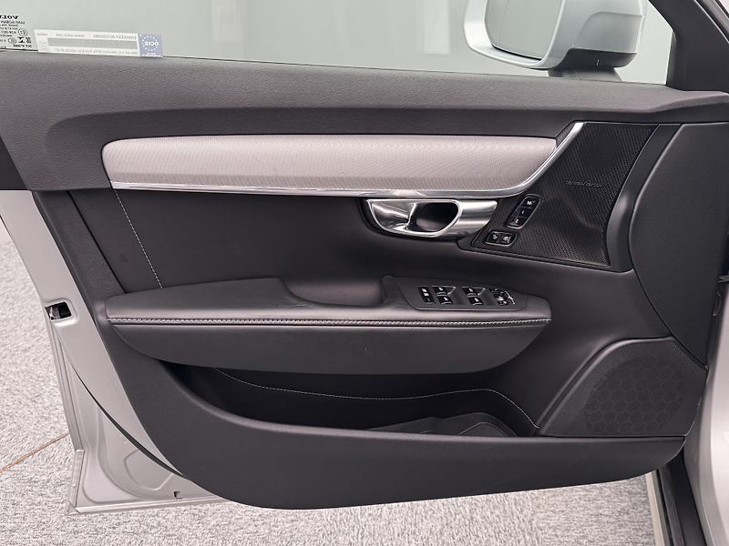 Volvo V90 CC D5 AWD PRO POLESTAR CZ  - fotka 22 z 47