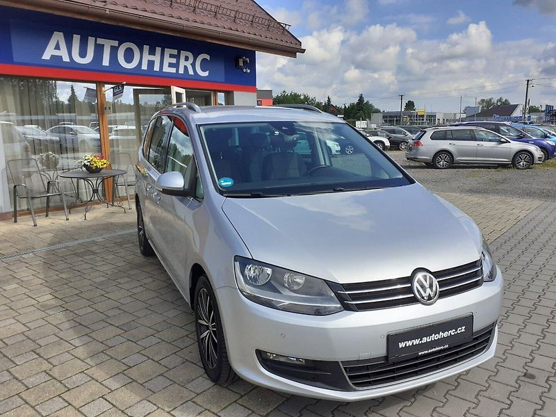 Volkswagen Sharan (2017) 2.0 TDI 4X4 DSG 7 MÍST. - fotka 2 z 48