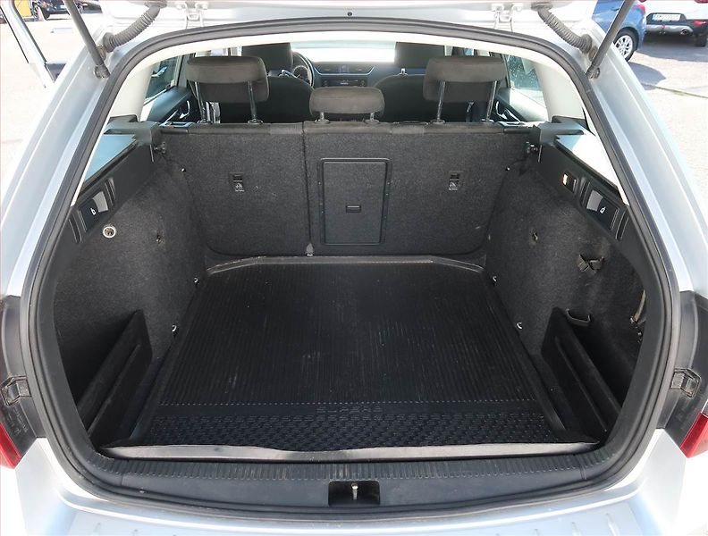 Škoda Octavia (2018) Style 2.0 TDI, Tempomat - fotka 13 z 21