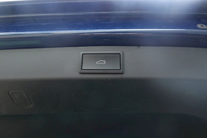 Škoda Karoq (2020) 1.5 TSI 110 kW M6° STYLE - fotka 31 z 35