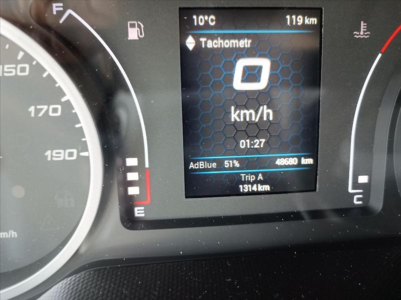 Iveco Daily 3,0   35C16 skříň hydr.čelo - fotka 8 z 14