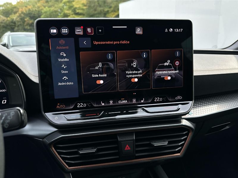 Seat Leon SP 1,5 eTSI - fotka 24 z 25