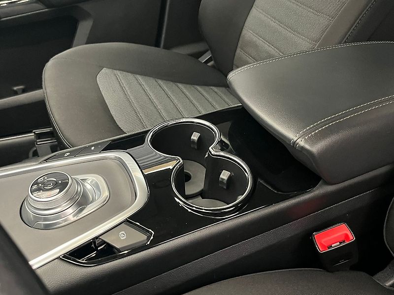 Ford S-MAX 2.5 Duratec HEV TITANIUM - fotka 19 z 57