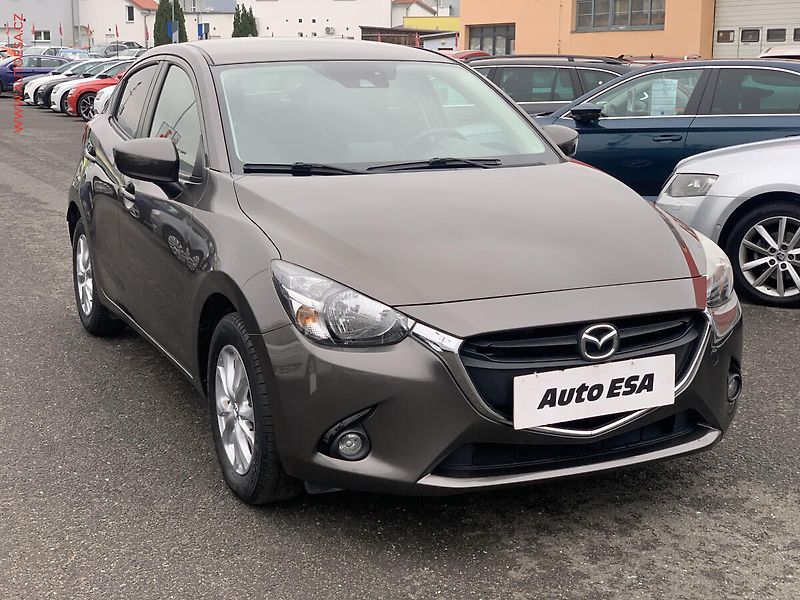 Mazda 2 (2016) 1.5 D, AC, park.čidla - fotografie inzerátu