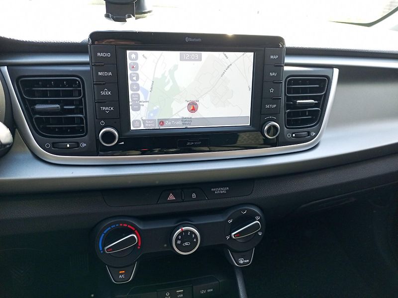 Kia Rio (2020) Attract 1.2 l - fotka 13 z 14