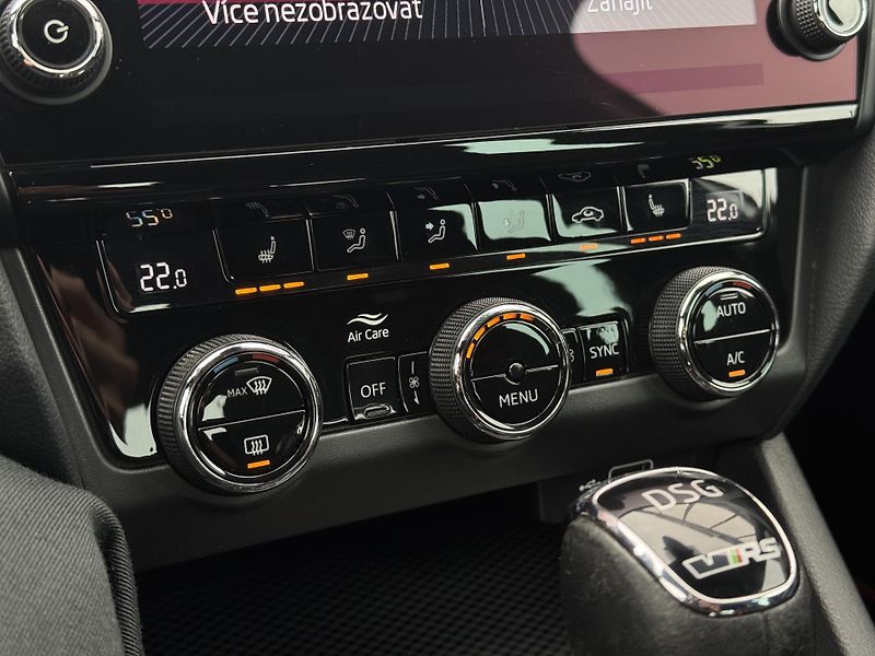 Škoda Octavia (2019) 2.0TSi 245 RS, DSG, PANO   - fotka 26 z 50
