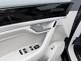 Volkswagen Touareg V6 4M 3,0 TDi 210 kW Elegance - náhled 22