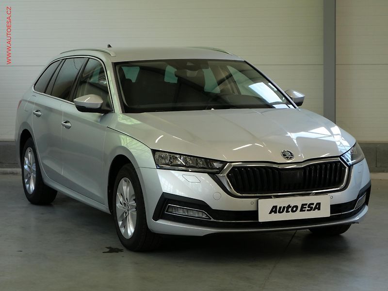Škoda Octavia (2021) 1.0 TSi e-TEC, Style, DSG - fotografie inzerátu