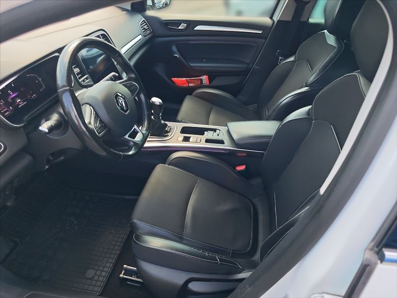 Renault Mégane 1,5 BdCi 115 Techno - fotka 6 z 11