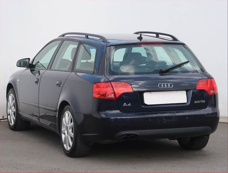 Audi A4 (2005) 2.0 TDI, po STK, Tažné - fotka 4 z 19