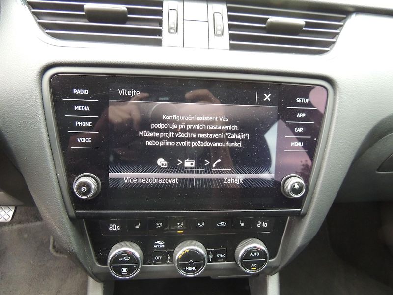 Škoda Octavia (2019) 1.5TSi,110kw,Style,ČR,1majitel - fotka 29 z 61