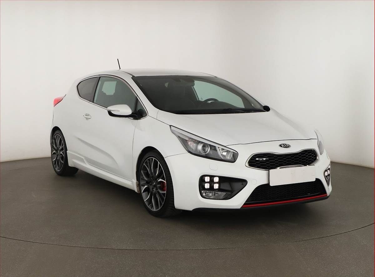 Kia Ceed 1.6 T-GDI GT, Kůže, Navi