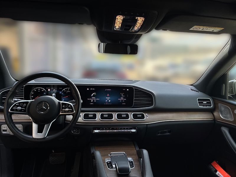 Mercedes-Benz GLE 450 4MATIC AMG Night - fotka 14 z 18