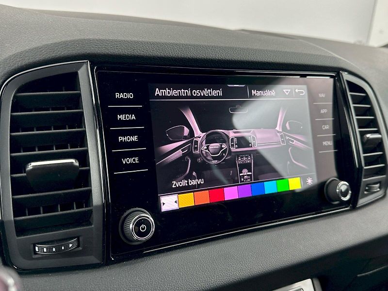 Škoda Karoq (2025) DSG 1.5TSI 110kW SportLine - fotka 19 z 36