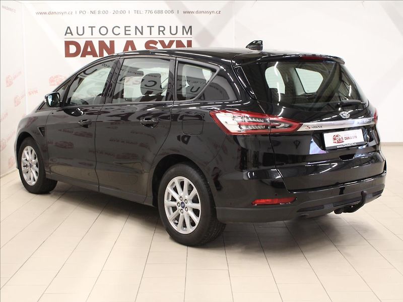 Ford S-MAX 2,0 TDCi 1.majitel - fotka 6 z 32