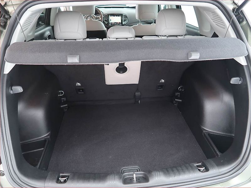 Jeep Compass (2019) 1.4 MultiAir, Serv.kniha, Kůže - fotka 14 z 18