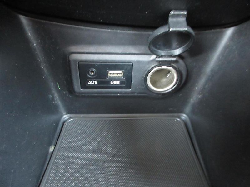 Hyundai ix20 1,4 i Klima, Tažné, Nové v ČR - fotka 20 z 26