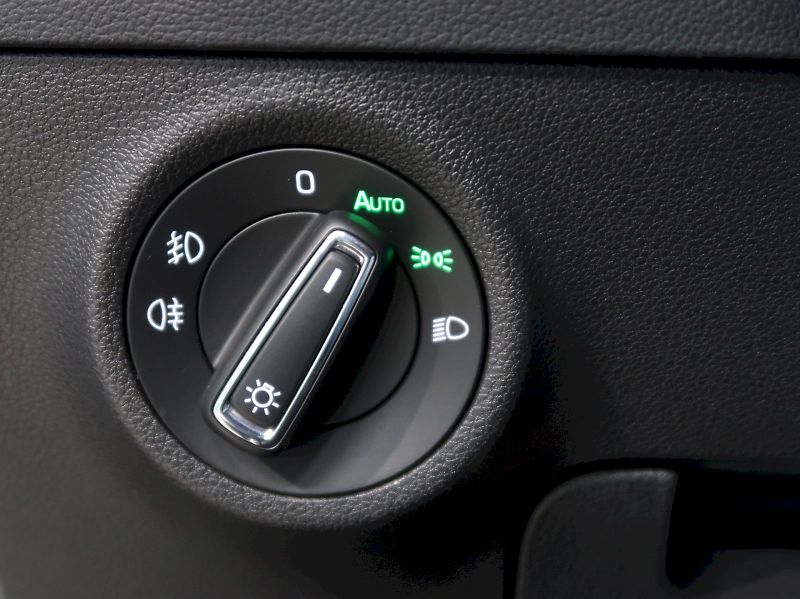 Škoda Karoq (2020) STYLE 1.5TSI 110KW DSG NAVI TA - fotka 33 z 37