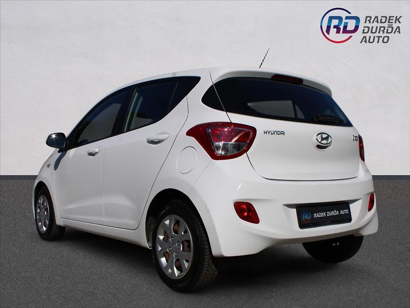Hyundai i10 1,0 i  NOVÉ V ČR,1.MAJITEL - fotka 7 z 22
